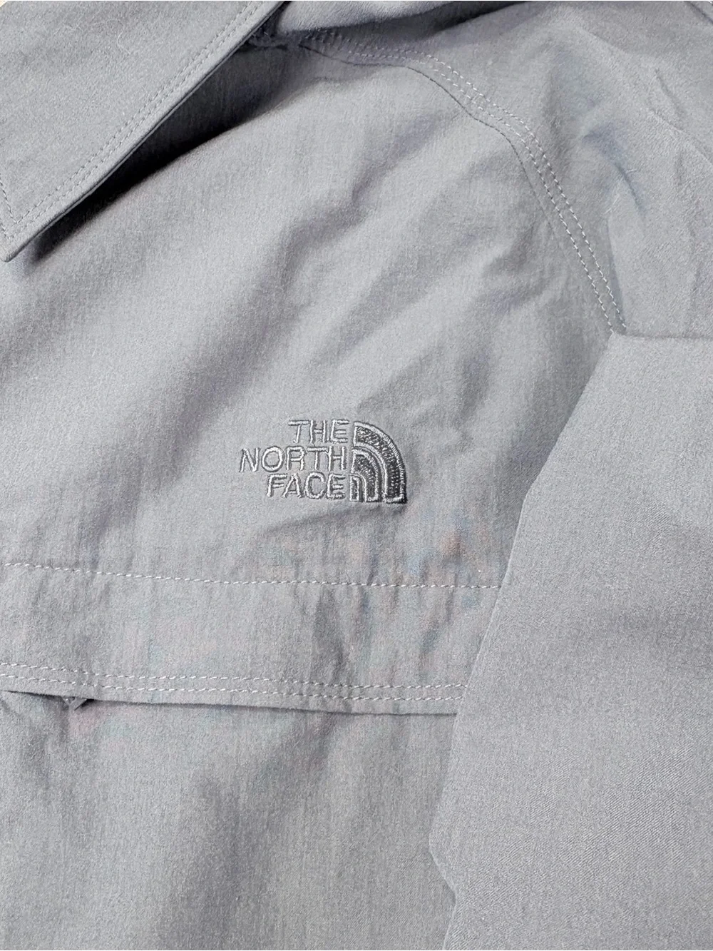 The North Face Mens M Blue Summit Series Button Up Long Sleeve Shirt Outdoors